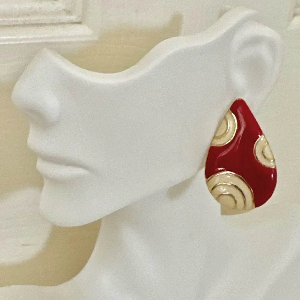 Red cream and gold tone teardrop post earrings